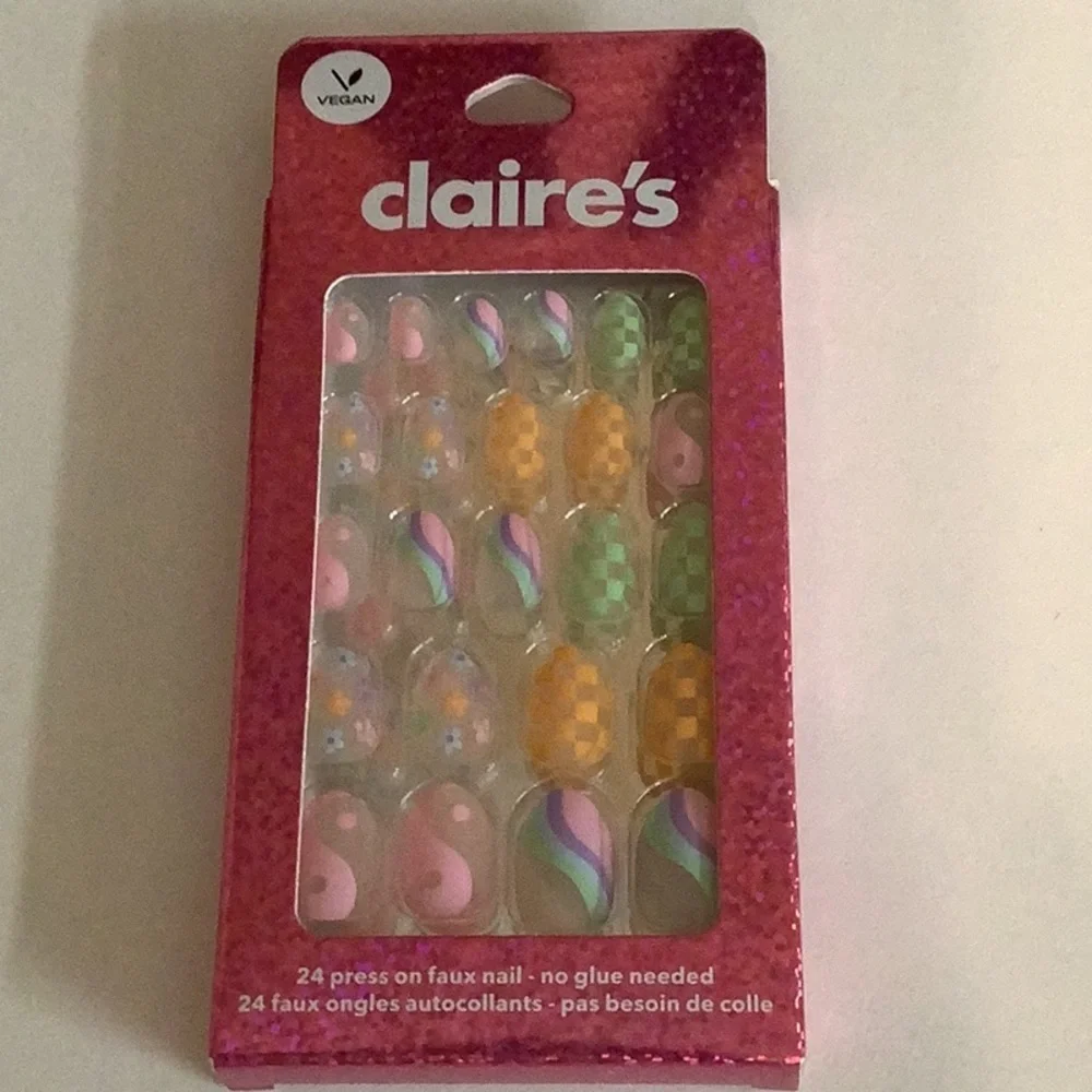 Claire’s Shimmery Unicorn Headband & Press On Nails New In Box